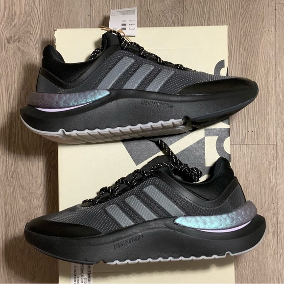 New ADIDAS Znsara Boost Athletic Sneaker Women's Size US 7.5, 9 GZ4923 - Picture 9 of 10